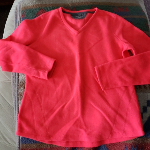 tek gear Tops - Tek Gear Pullover Sweatshirt